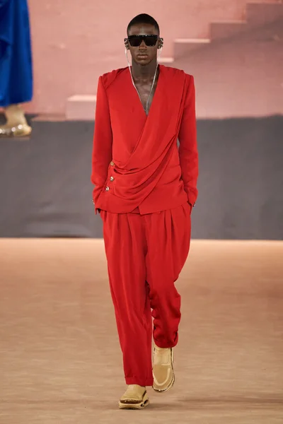 Look 34